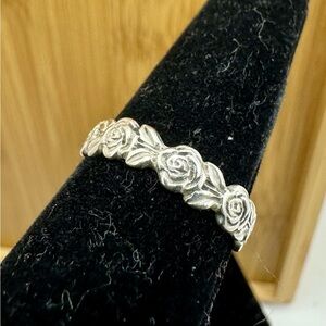 JAMES AVERY Sterling Silver Ring Of Ross Eternity Band Flowers Ring; SIZE 7